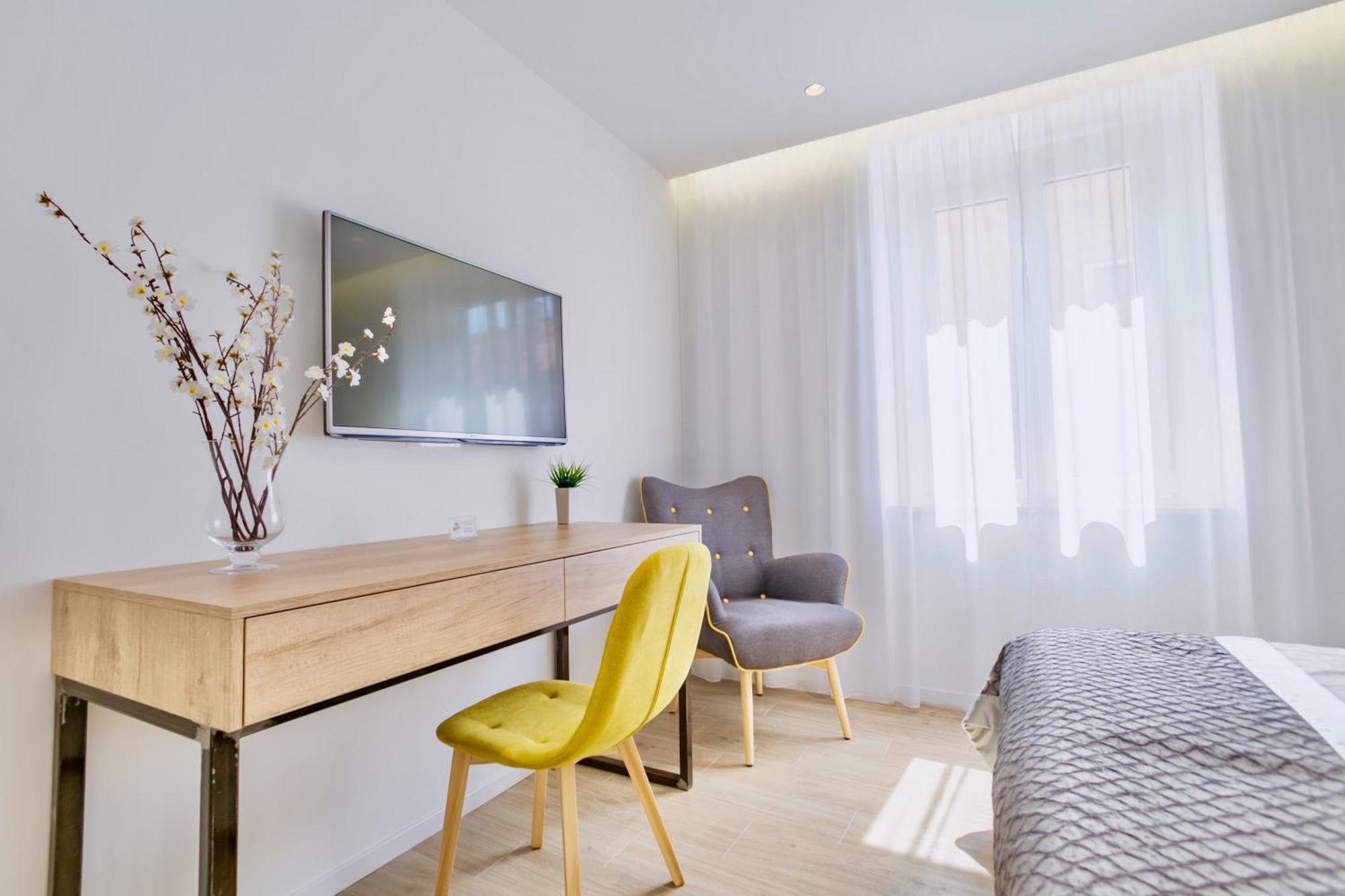 Apartments & Rooms Graso スプリト 部屋 写真