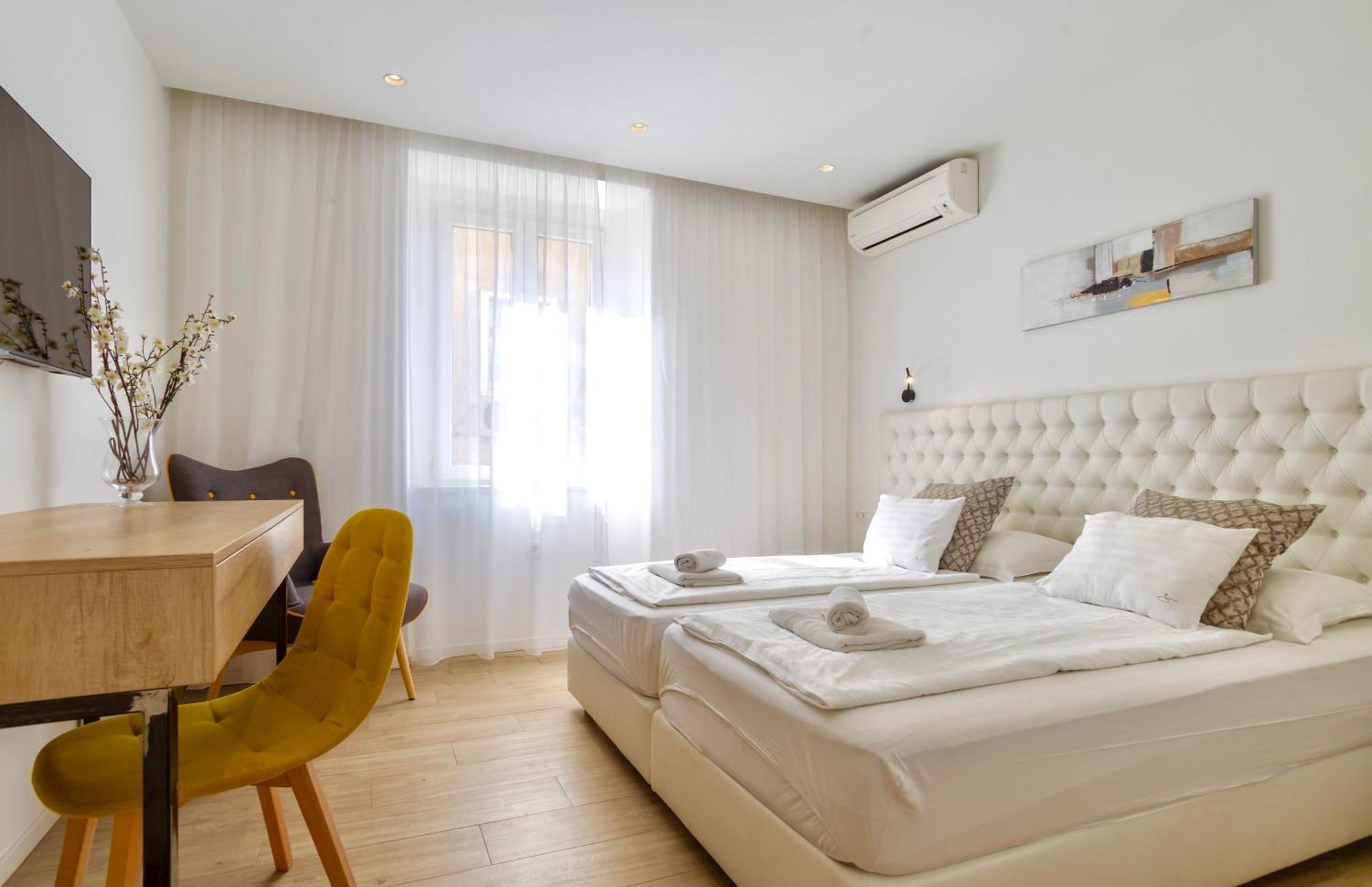 Apartments & Rooms Graso スプリト 部屋 写真