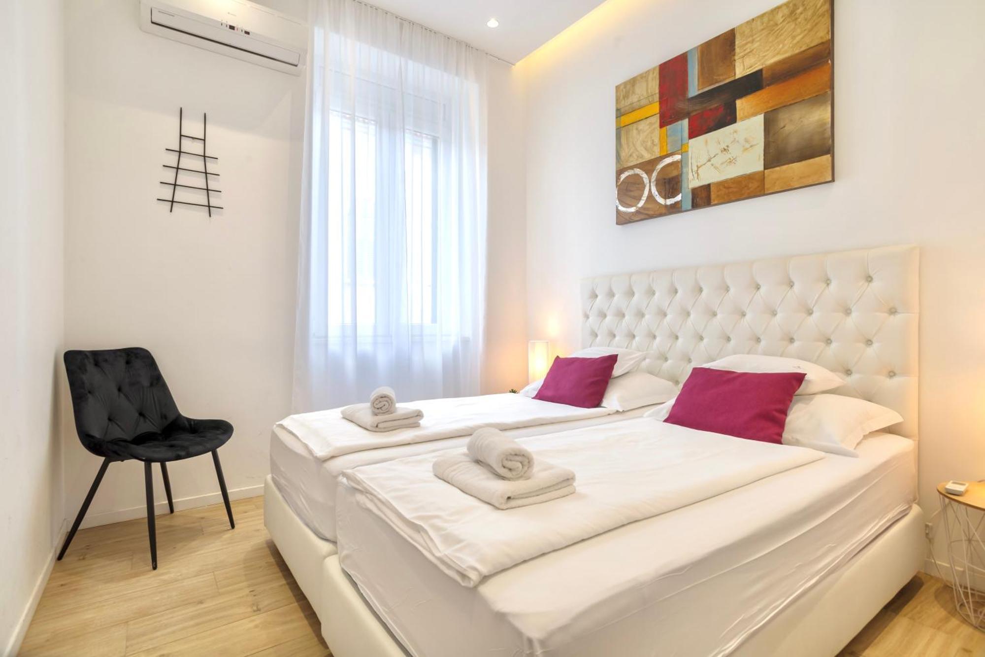 Apartments & Rooms Graso スプリト 部屋 写真