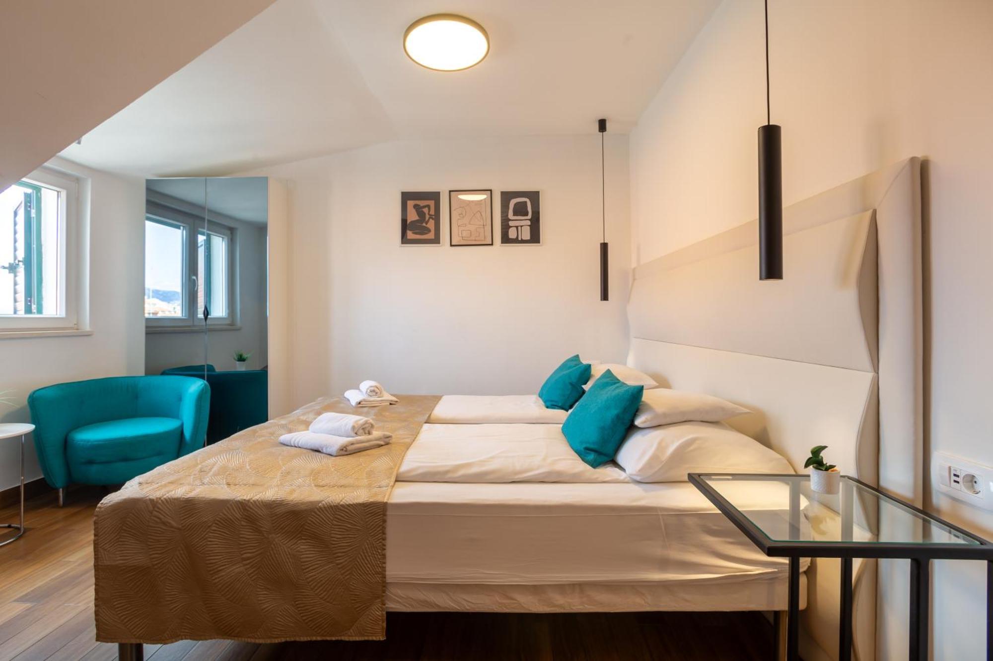 Apartments & Rooms Graso スプリト 部屋 写真