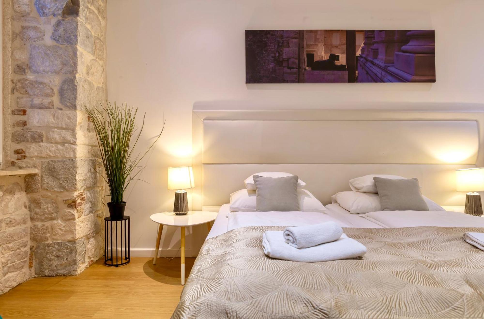 Apartments & Rooms Graso スプリト 部屋 写真