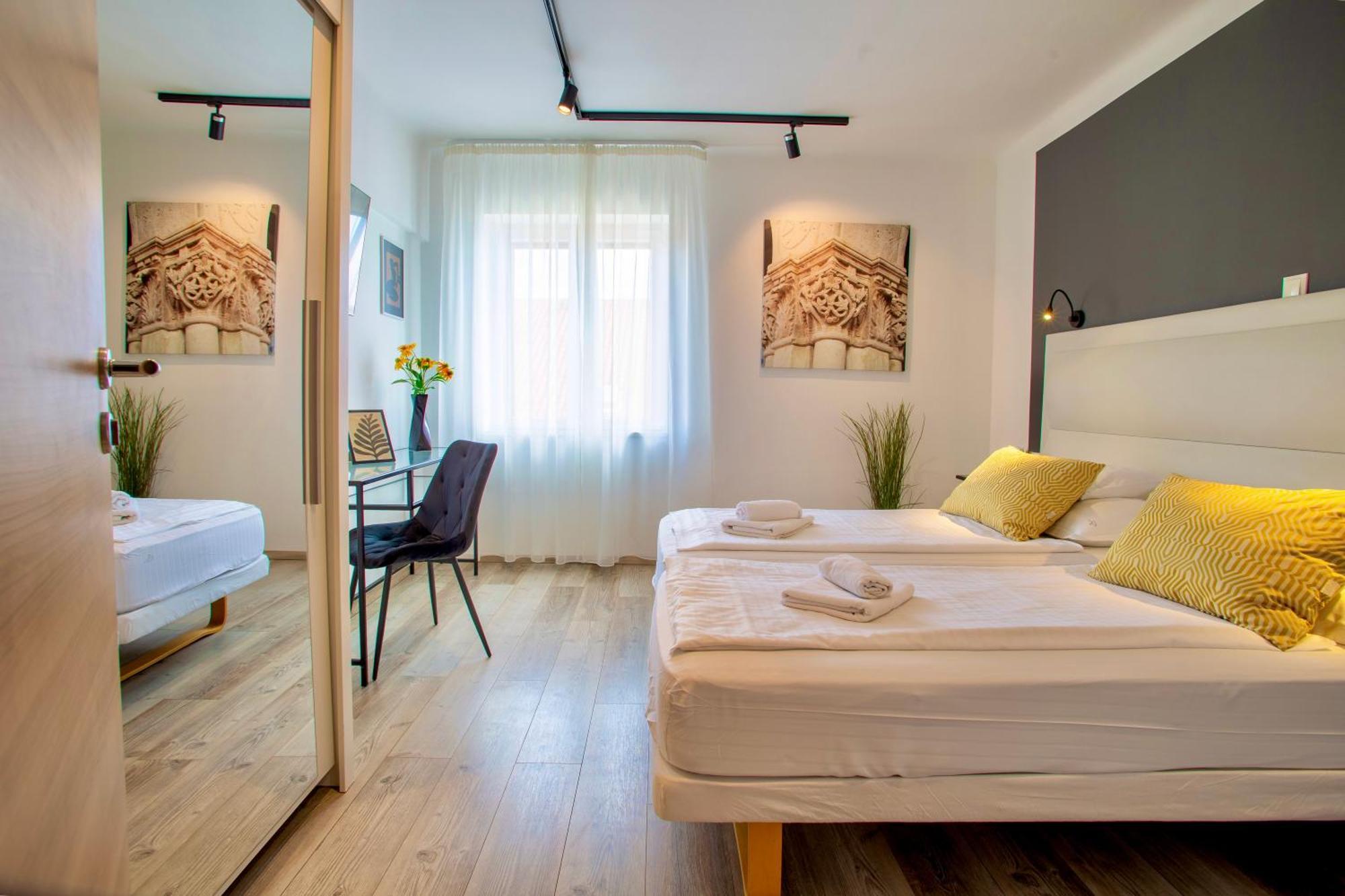 Apartments & Rooms Graso スプリト 部屋 写真