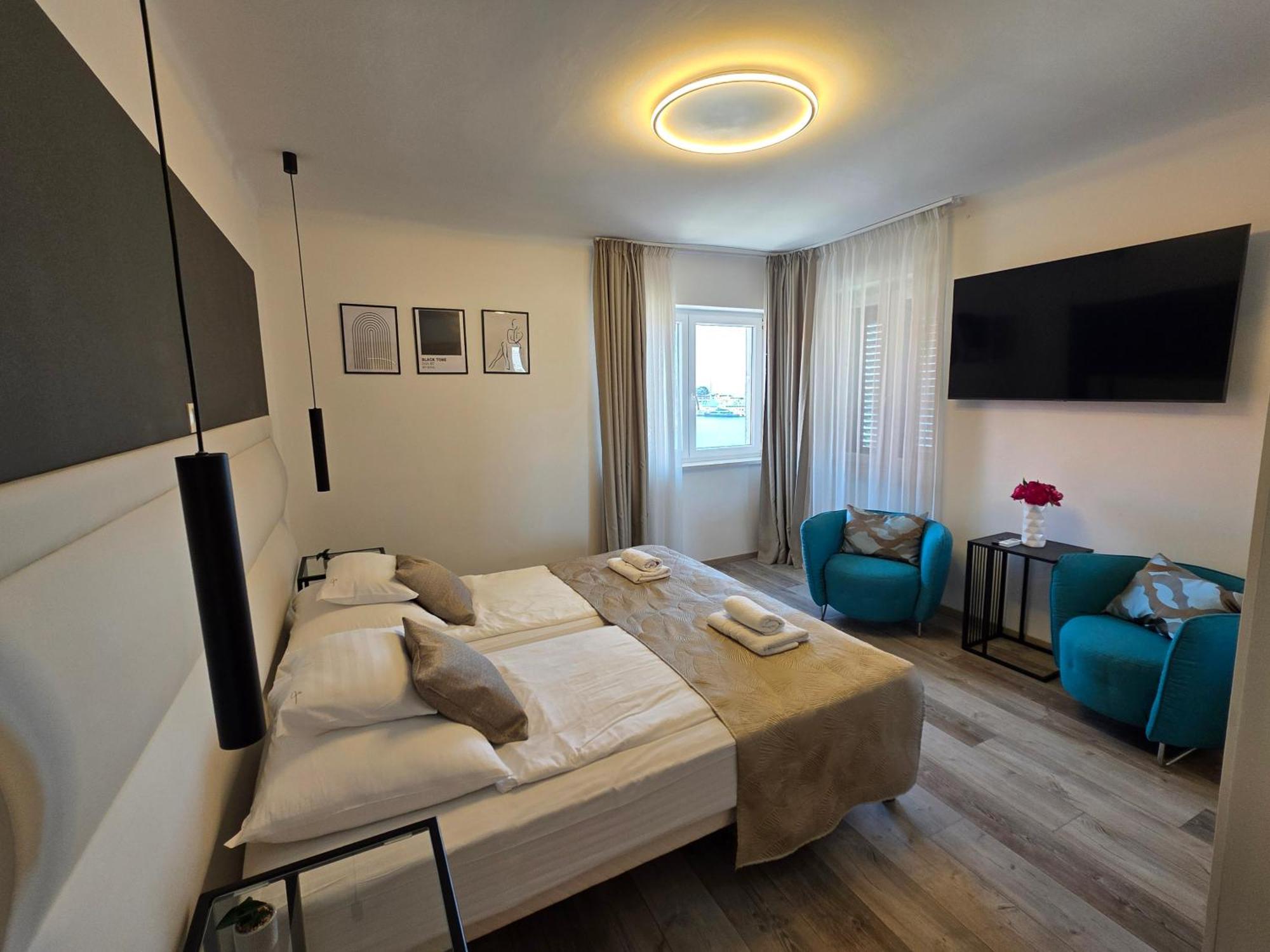 Apartments & Rooms Graso スプリト 部屋 写真